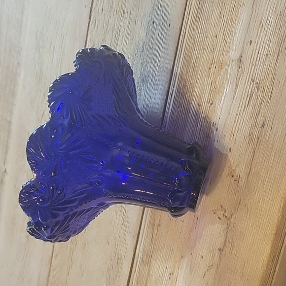 Vintage cobalt blue glass piece - Picture 4 of 5